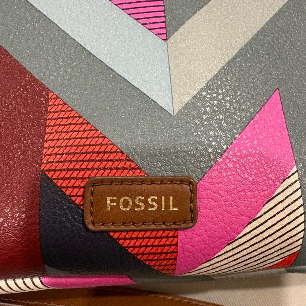 Fossil Women's Chevron Bag in Pink, Gray, and Red